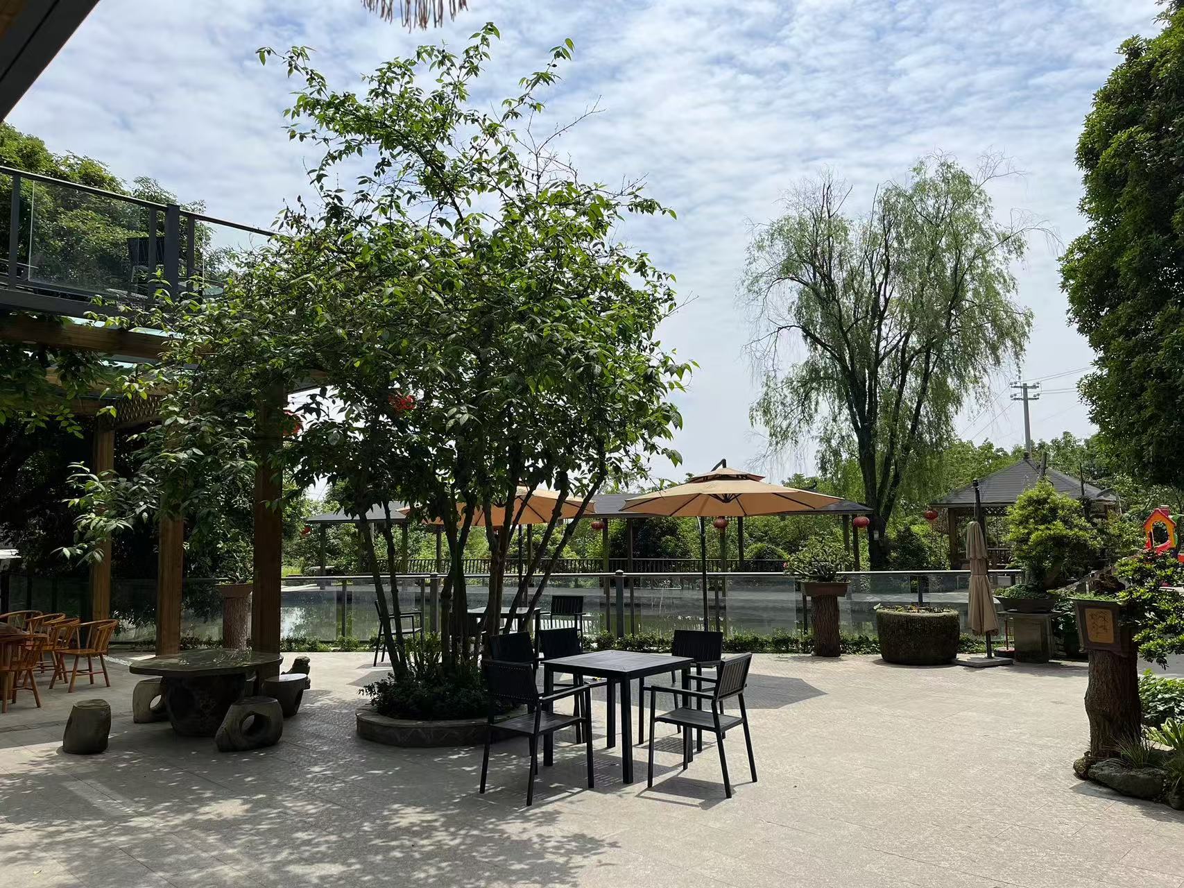 云鹤生态艺术陵园