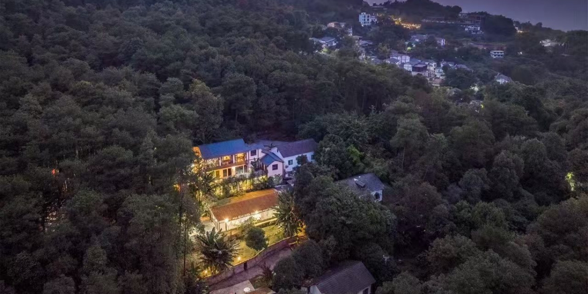 藏在山林间的治愈时光，就在七里山塘