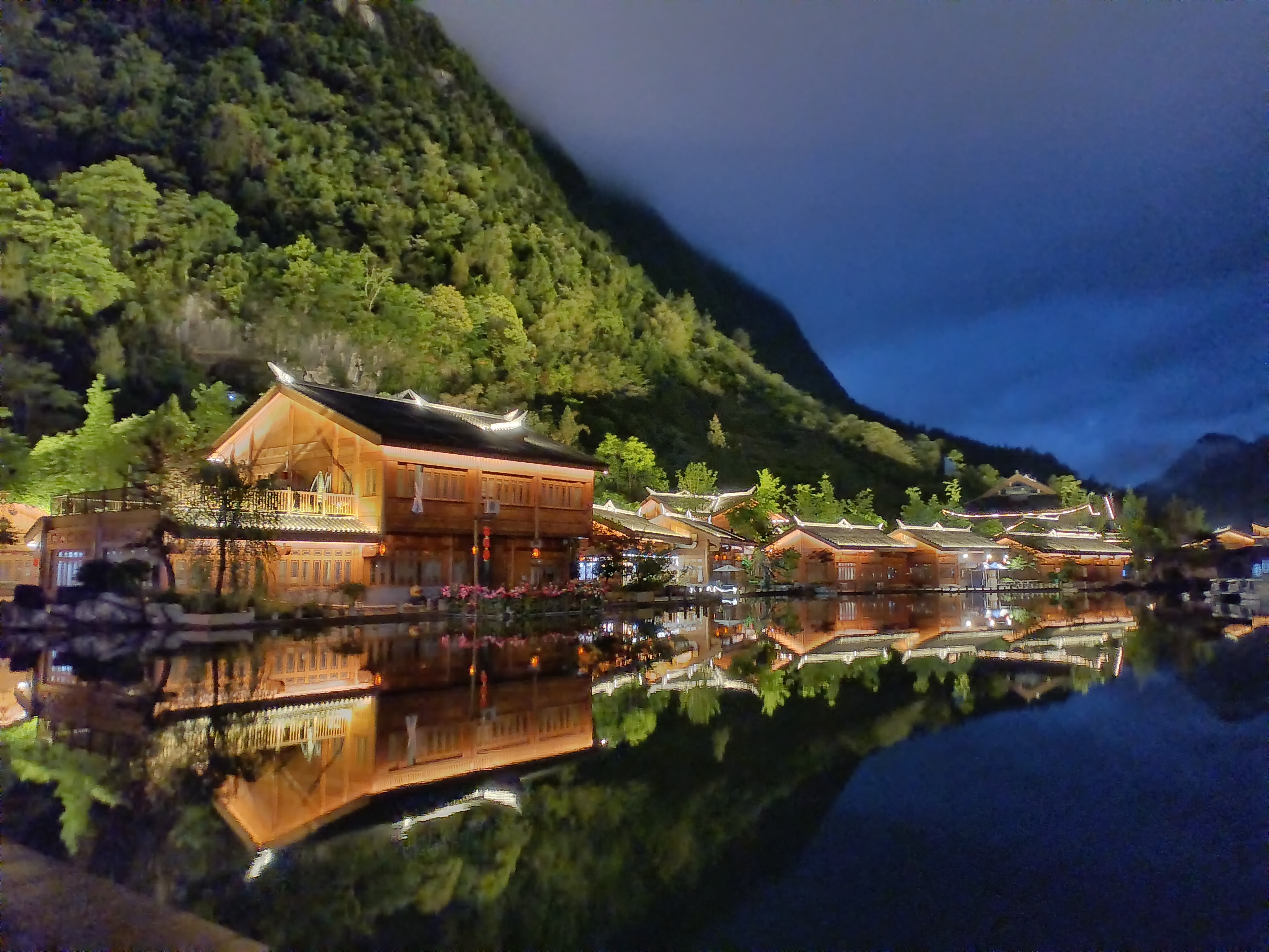 重庆主城开车2h抵达 休闲娱乐好去处