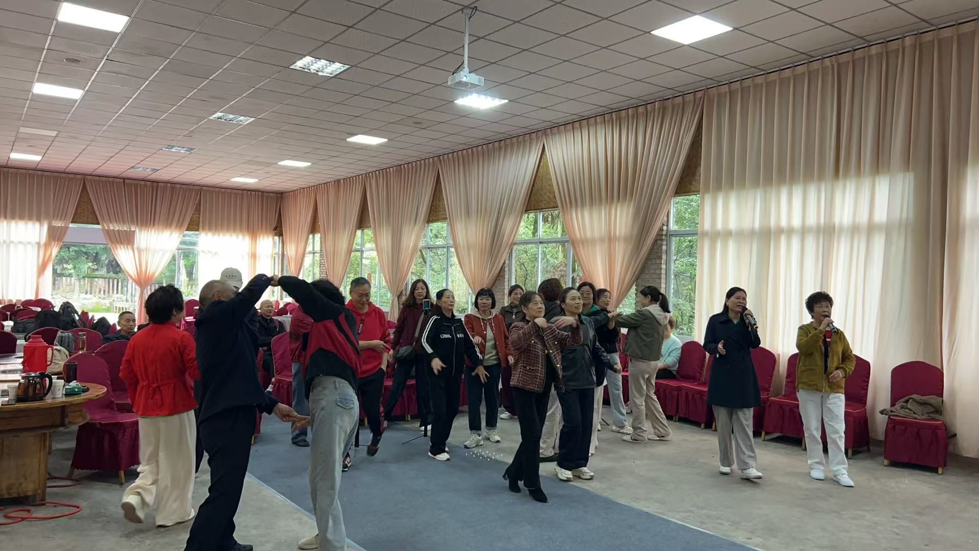 尽情玩乐的理想场所 春节聚会，就选巴南樵坪山农家乐！