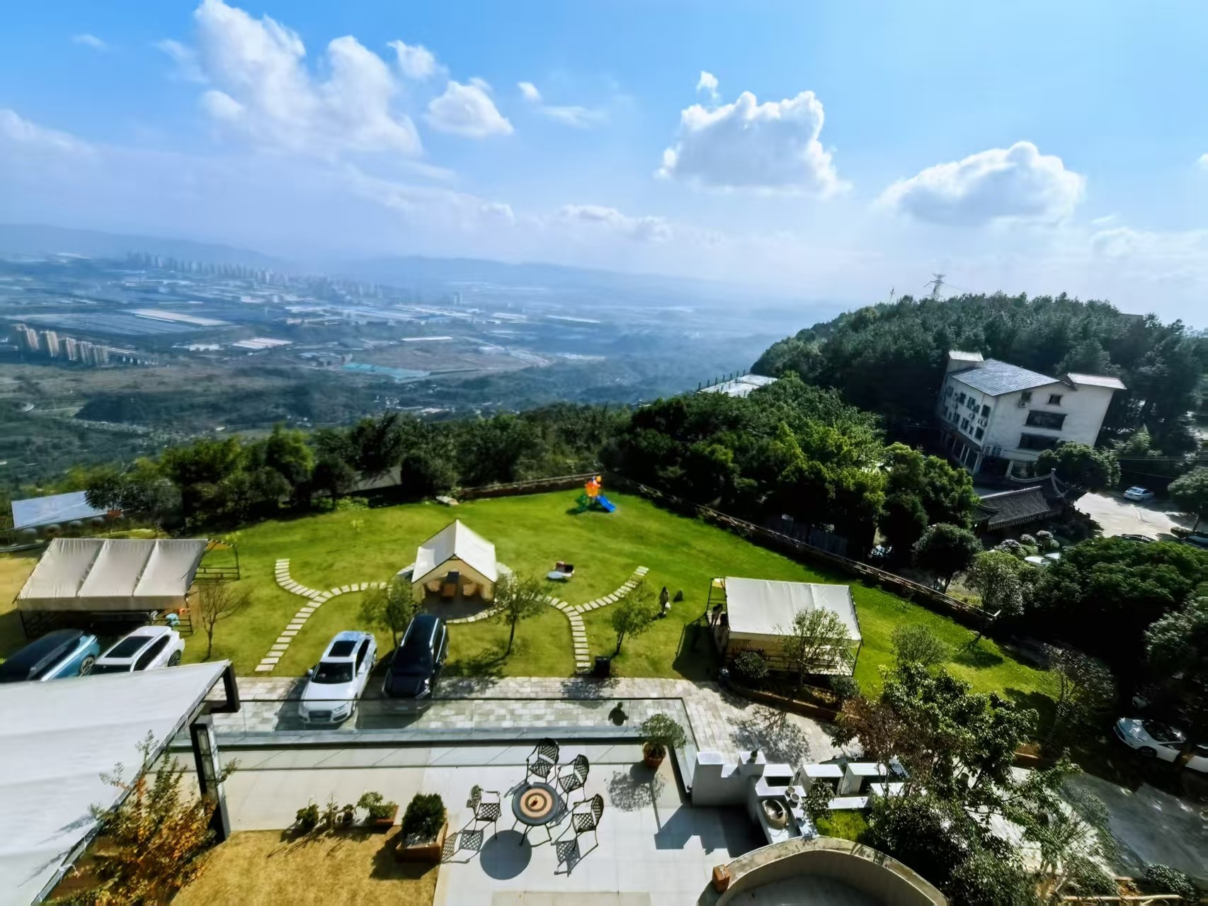 “芸鼎山庄”，悬崖顶奢的极致选择！