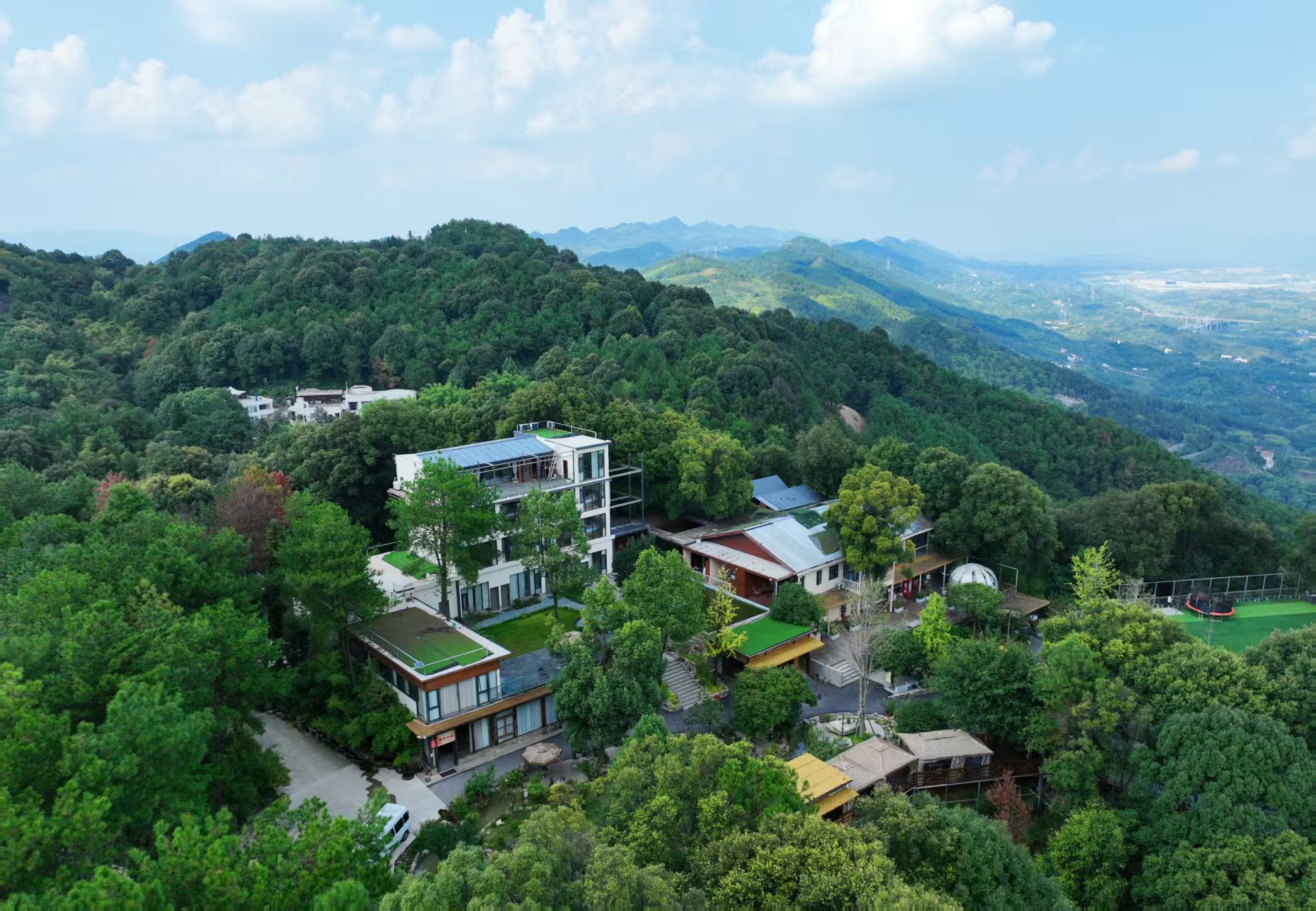 云鹤生态艺术陵园